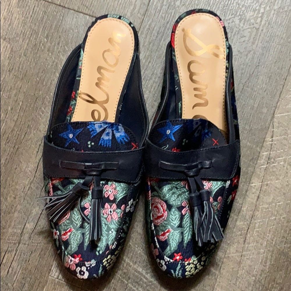 Sam Edelman flat slides